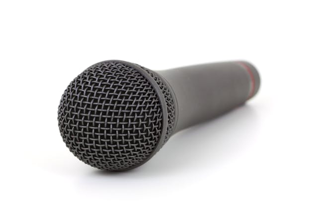 演绎角色总千声一面,梨花声音教育挖掘多元声线塑造能力